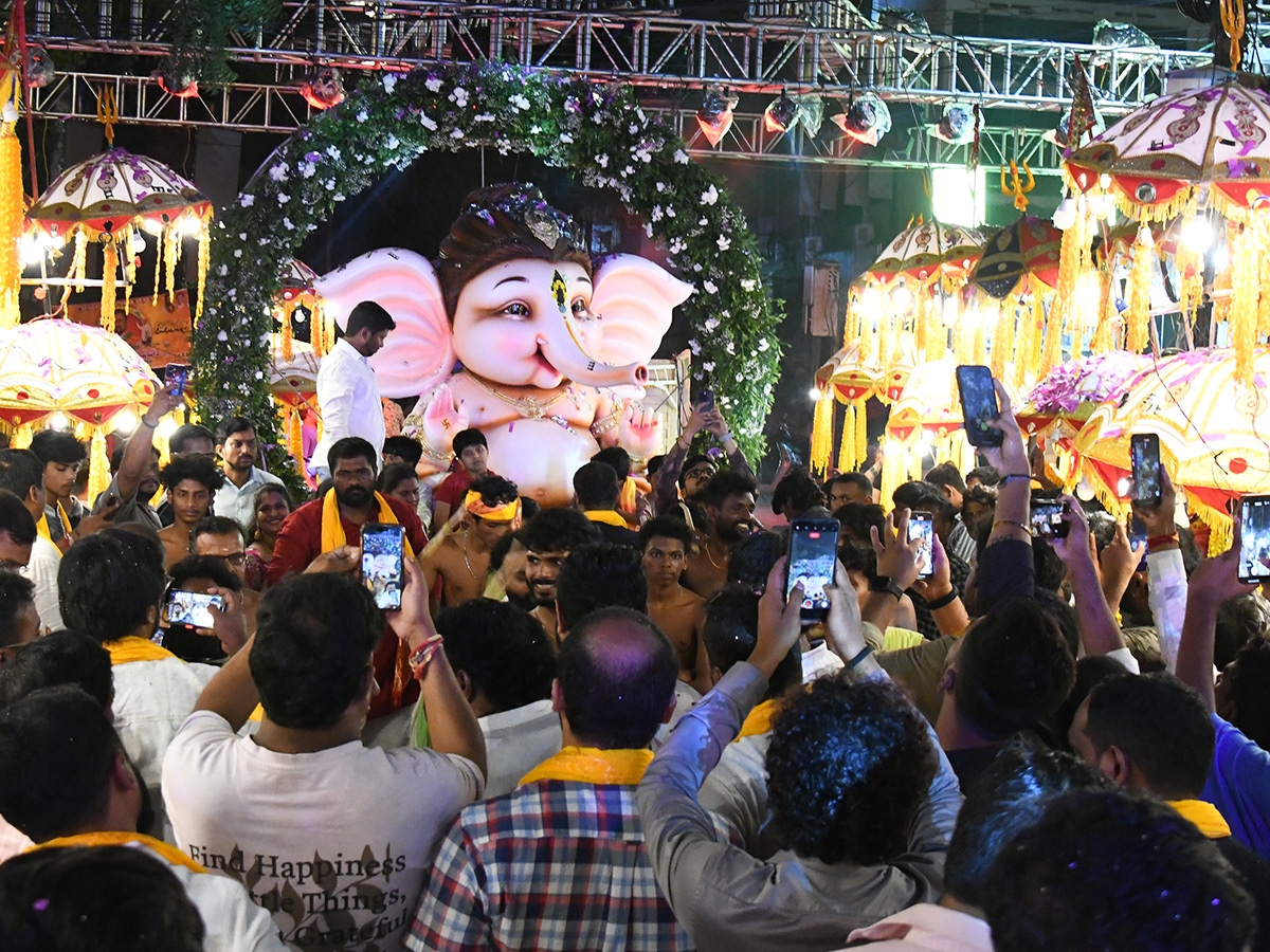 hindu festival vinayaka chavithi celebrations 2025 (5)